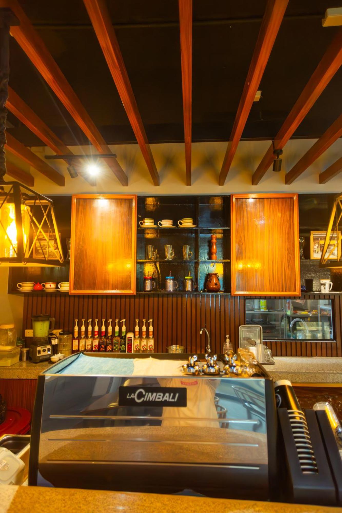 Raim Hotel Pagadian Екстериор снимка