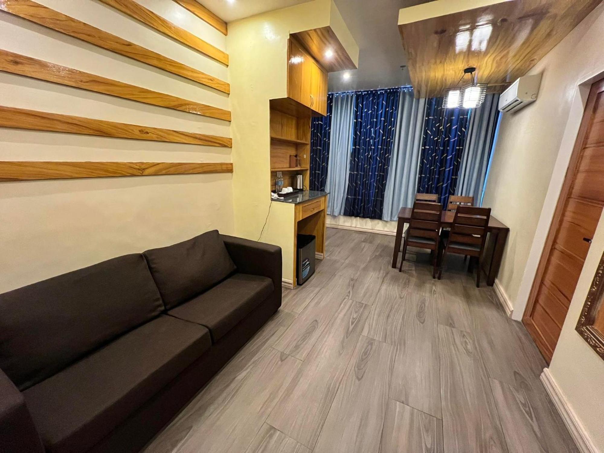 Raim Hotel Pagadian Екстериор снимка